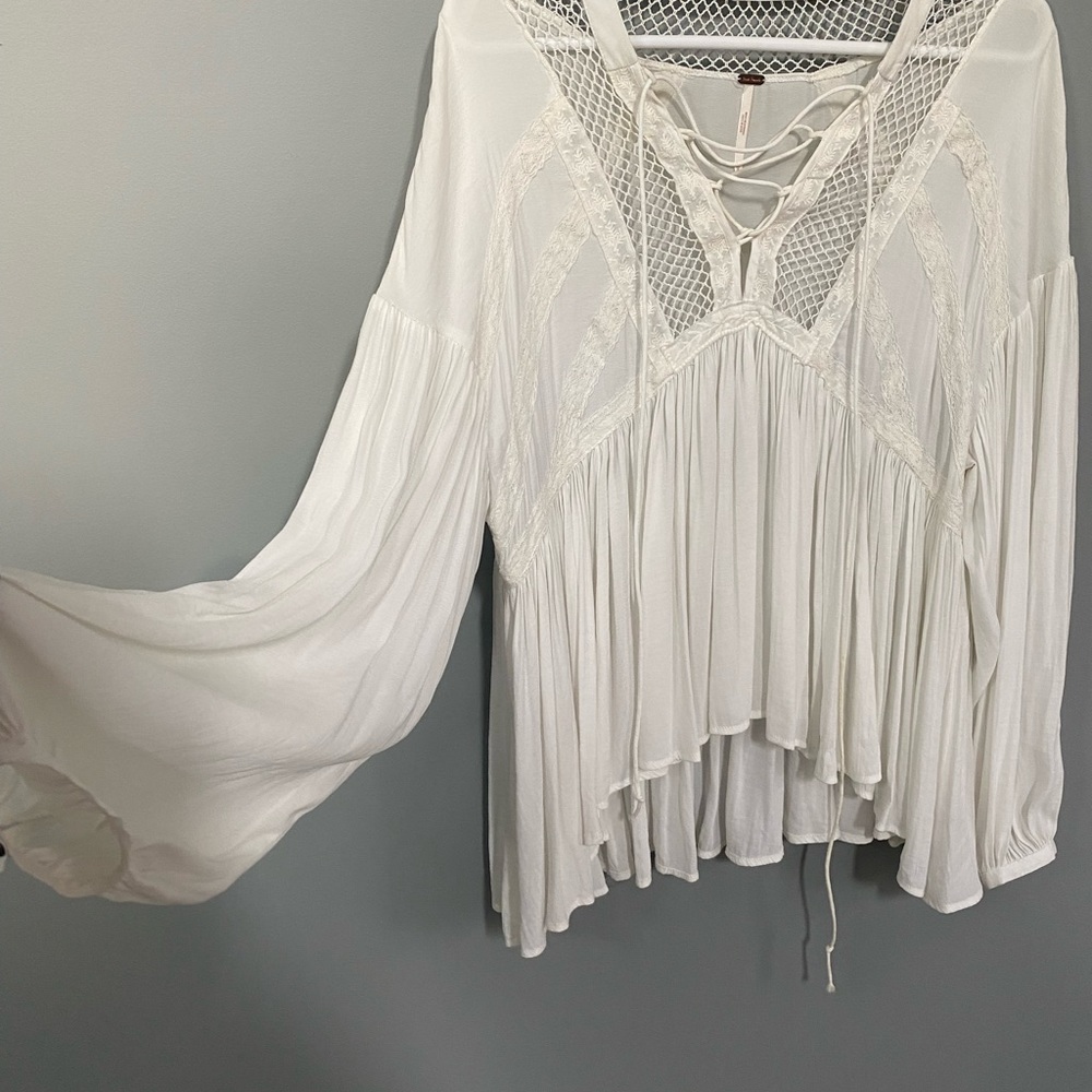 Free people white vintage top small